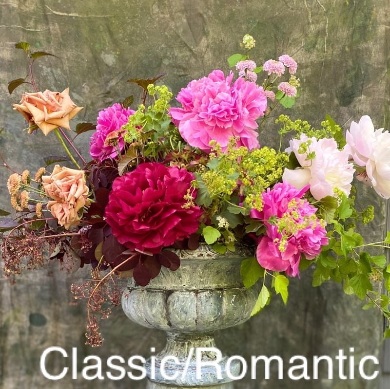 Floral arrangement in a classic romantic style